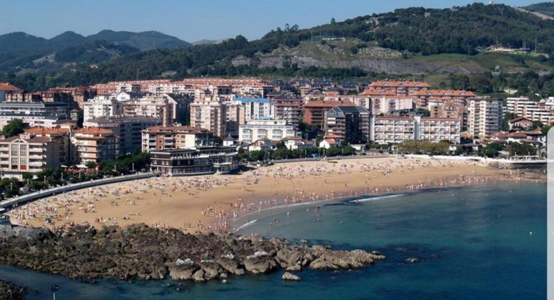 Jmca Hotel Castro Urdiales Exterior photo